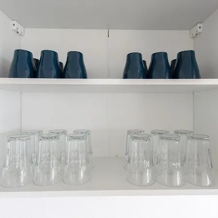 Apartmán Tolstov - Monteurwohnung - 2 Schlafzimmer - Wohnzimmer - Kueche - Balkon - Waschmaschine Heiligenhaus